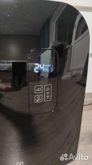 Увлажнитель, мойка воздуха Electrolux ehaw 7510D