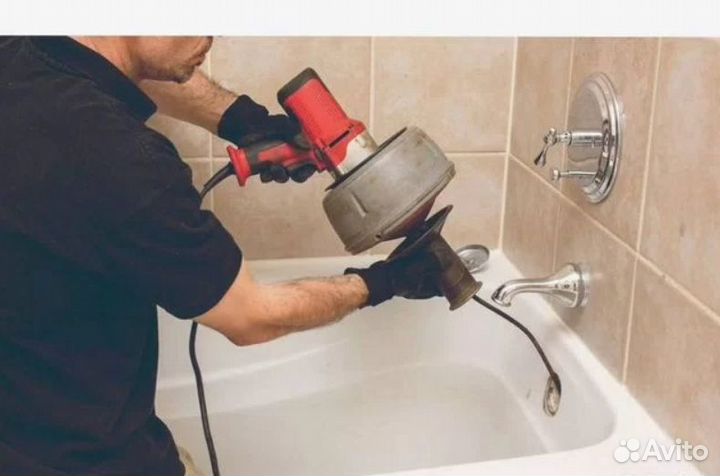 Сантехник. Услуги Сантехника. Слесарь