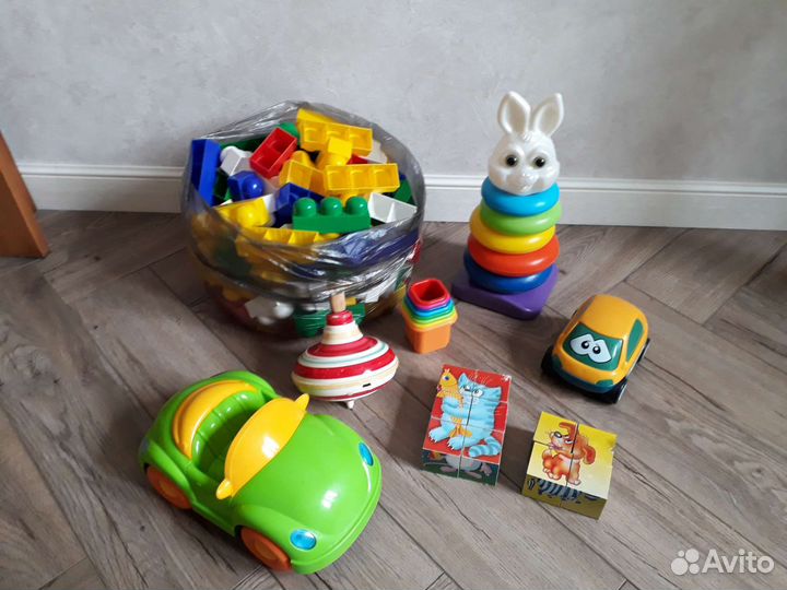 Развивающие игрушки