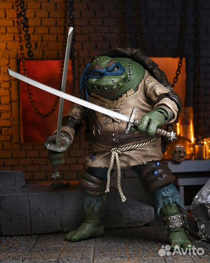 Фигурка Neca Monster Leonardo as Hunchback