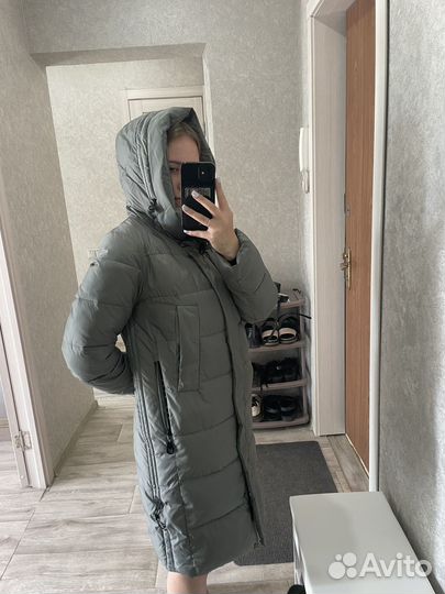 Пуховик женский, размер 44-46