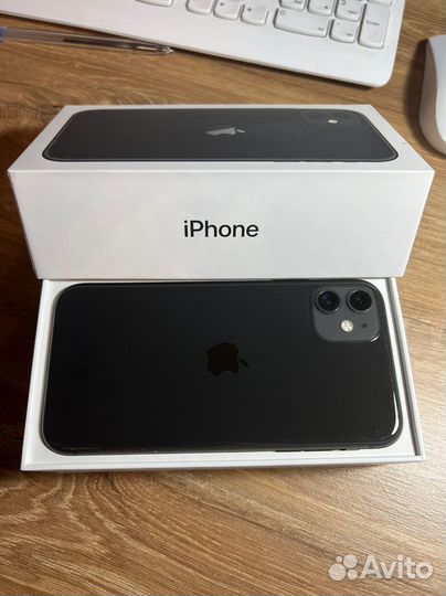 iPhone 11, 64 ГБ