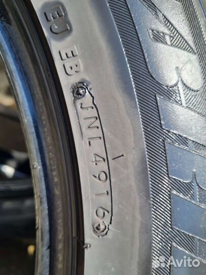 Bridgestone Dueler H/P 255/55 R19