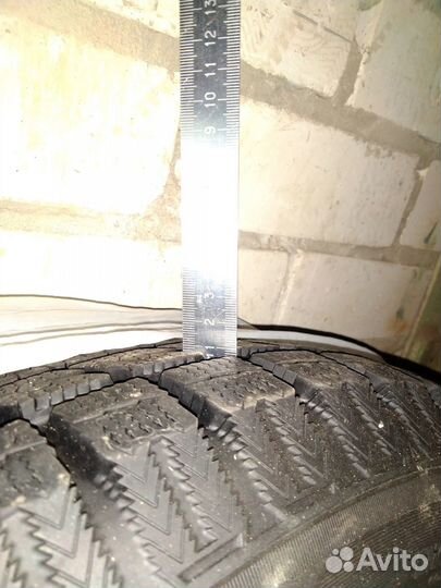 Toyo Observe GSi-5 215/65 R16