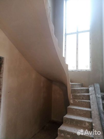 Машинная штукатурка потолков и стен