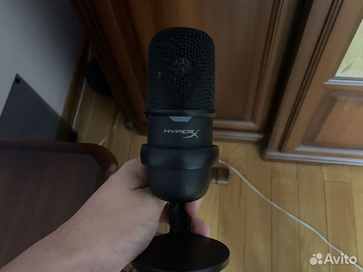 Микрофон hyperx solocast