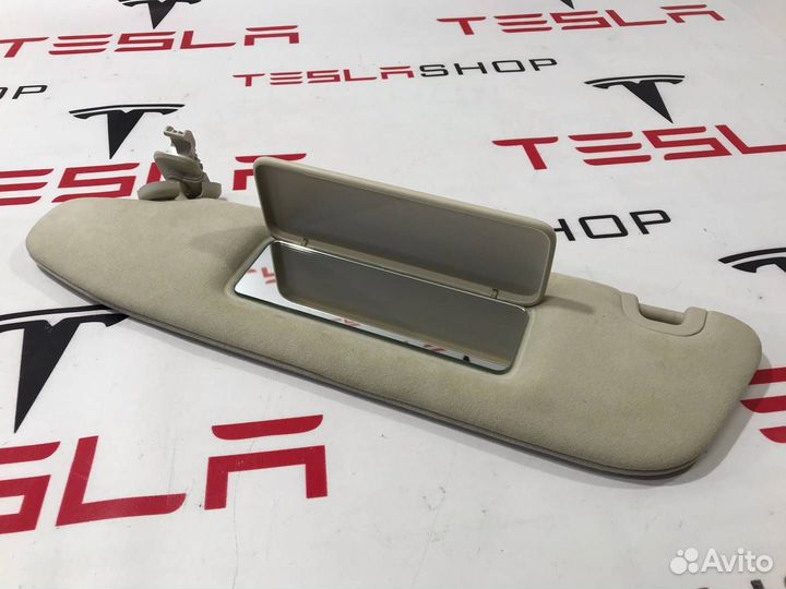 Солнцезащитный козырек левый Tesla Model S 2013