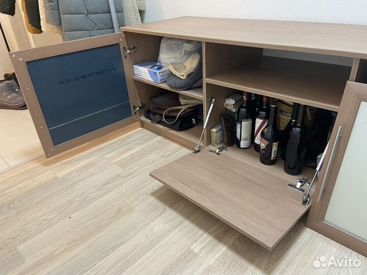 Тумба под телевизор