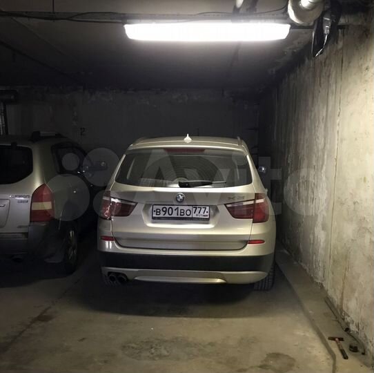 Машиноместо, 13 м²