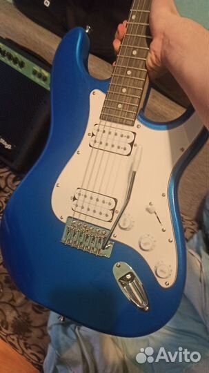 Электрогитара с комбиком новая