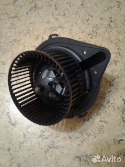 Мотор вентилятора печки отопителя а/м