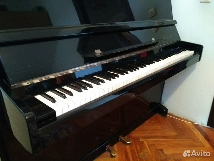 Продается фортепиано