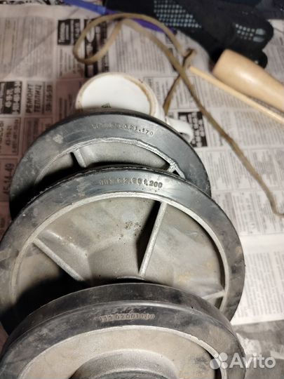 Катки для снегохода Рысь