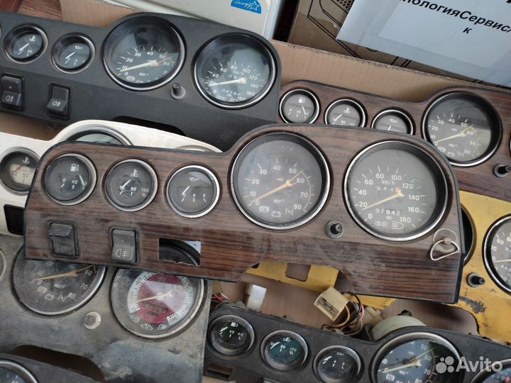 Приборы из панели приборов ваз 2106