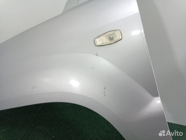 Крыло переднее левое Kia Sportage II рест 2010
