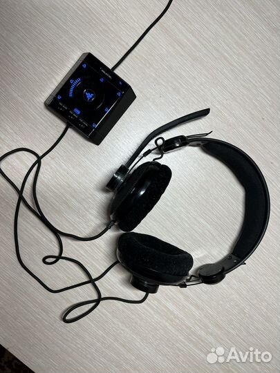 Продам Наушники Razer Megalodon