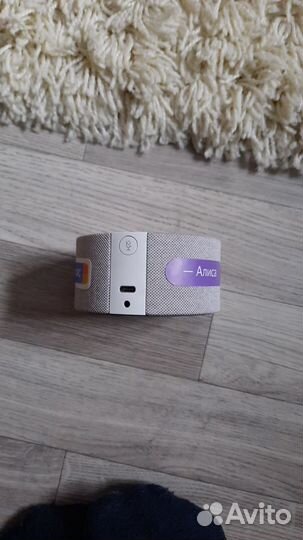 Умная яндекс колонка алиса mini. 3500т.р Работает