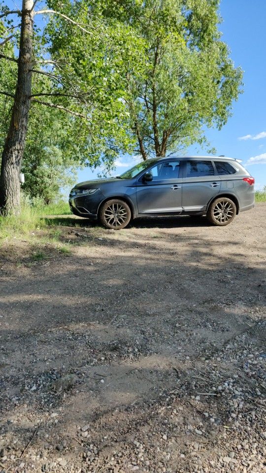 Mitsubishi Outlander: фото владельца