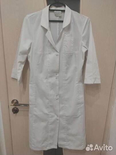 Медицинский халат женский