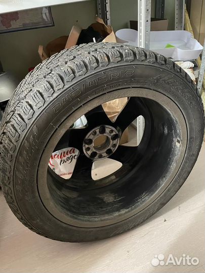 Резина зимния с литыми дисками