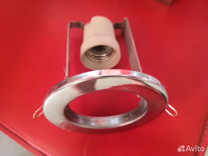 Светильники точечные