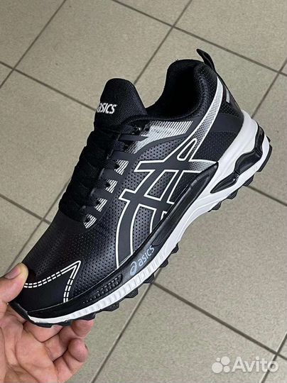 Кроссовки 41 р-р