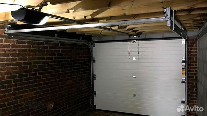 Секционные ворота Алютех 3000*2450