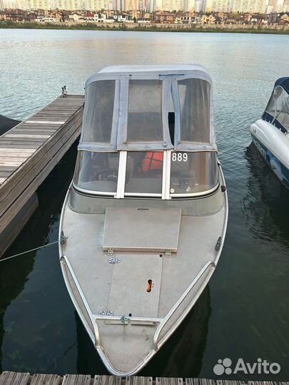 Лодка Windboat 47
