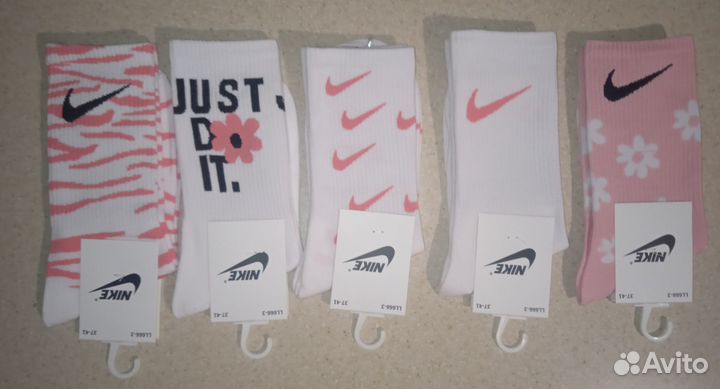 Женские носочки Nike с принтом
