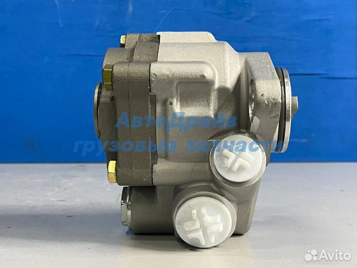 Насос гур Ивеко Стралис Траккер