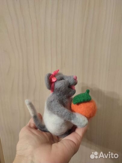 Валяные игрушки -мышка с апельсином