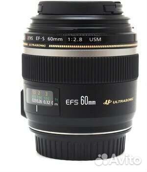 Объектив Canon EF-S 60mm f/2.8 Macro USM
