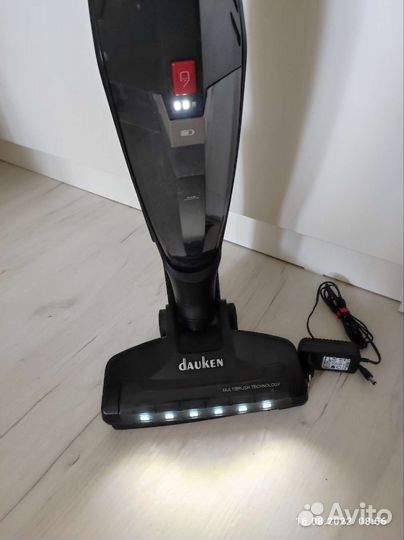 Вертикальный пылесос