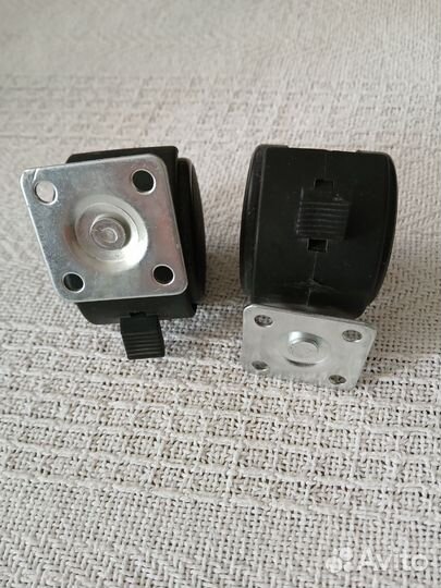 Колесики 2 шт, диаметр 5 см, цена за 2 шт