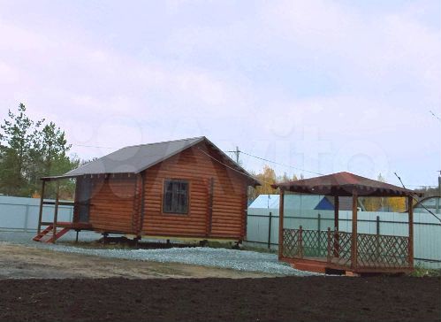 Дом 30 м² на участке 7,7 сот.