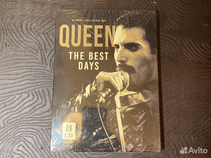 Queen The Best Days 8 CD set