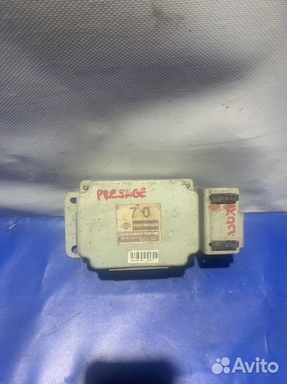 Блок управления АКПП nissan presage thu31