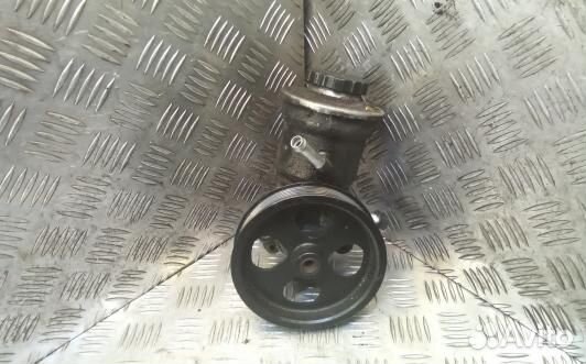 Насос гу дизельный toyota avensis T25 (7LV37BT01)