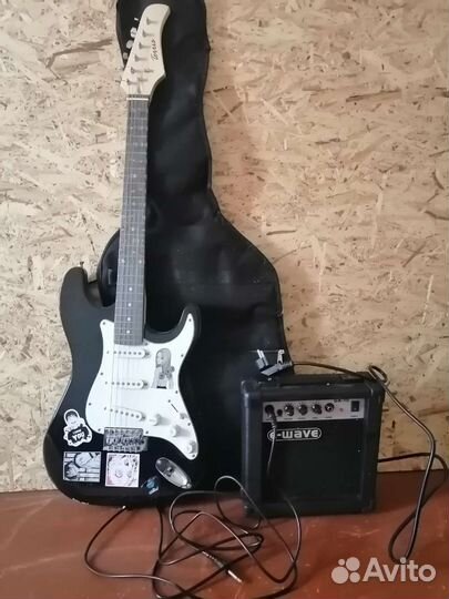 Электро гитара с комбиком