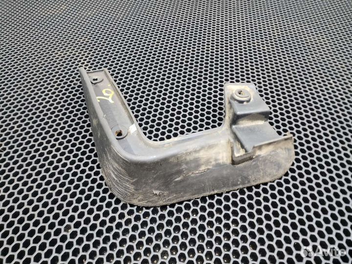 Брызговик передний левый KIA Ceed 2 JD 2012-2018