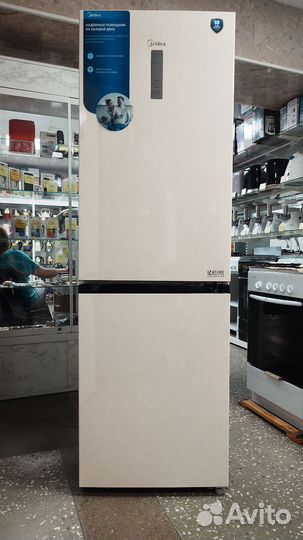 Холодильник новый