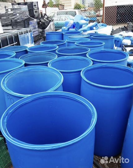 Бочки пластиковые бу 227 литров
