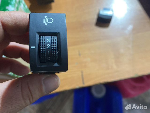 Kia cerato 2 2010 год блок регулеровки света