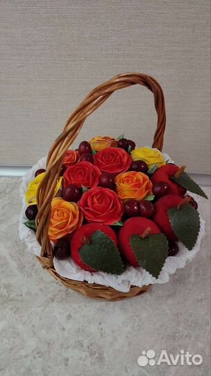 Подарок (цветы из зефира)