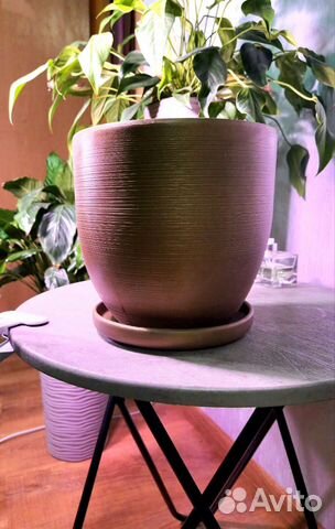 Керамический горшок для растений