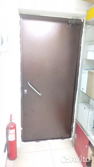 Дверь входная металлическая новая