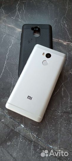 Смартфон Xiaomi Redmi Note 4