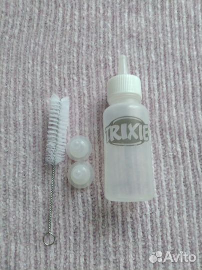 Бутылочка для кормления животных с ёршиком