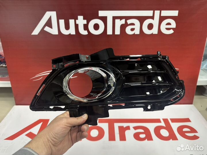 Оправа птф ford mondeo 5 глянец