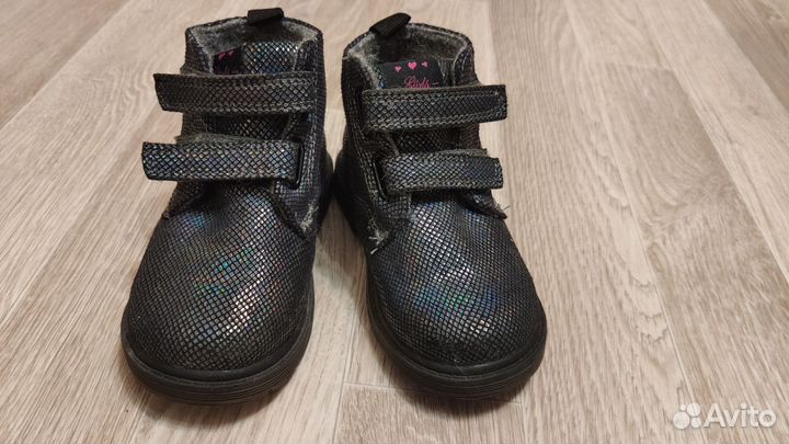 Ботинки на девочку 23 размер
